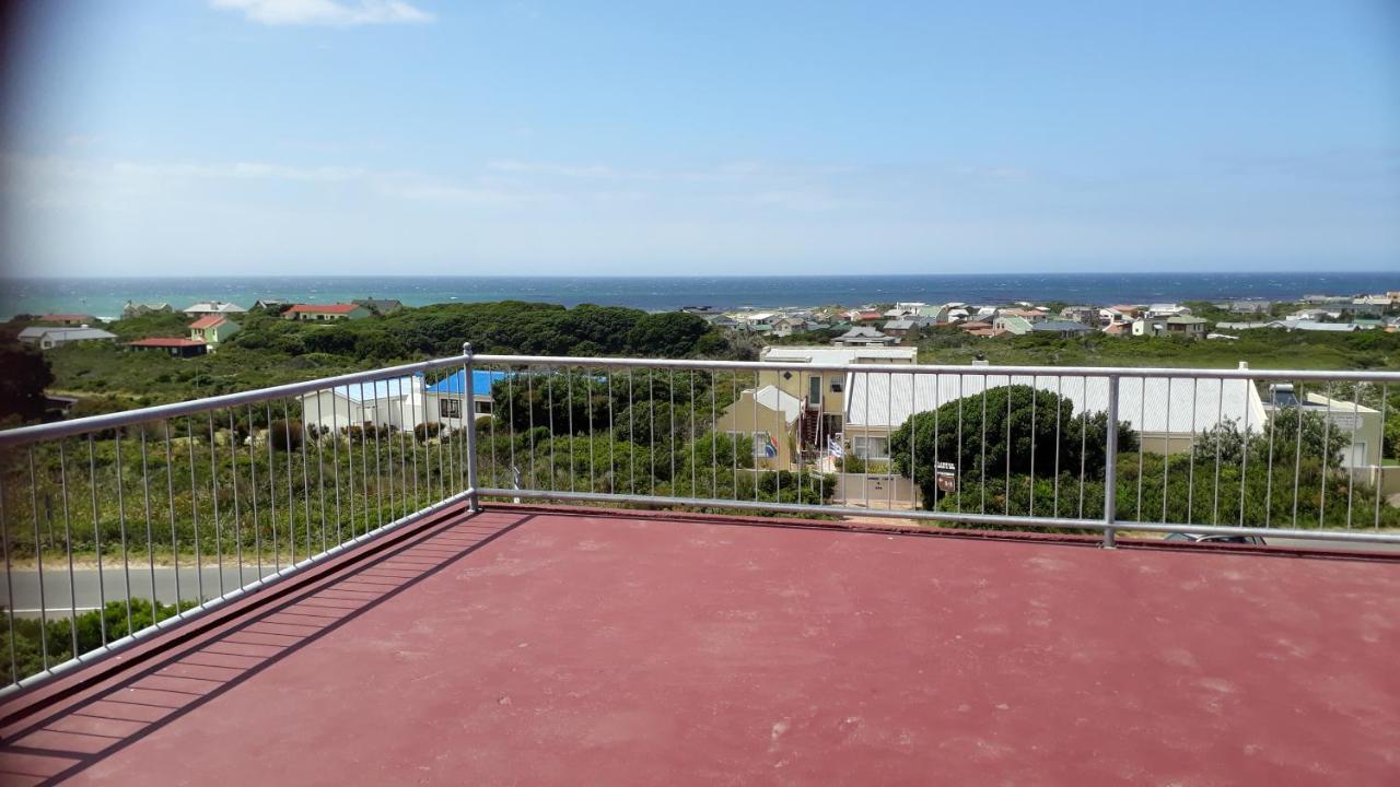 Jack'S Seaview Inn Bettyʼs Bay Buitenkant foto